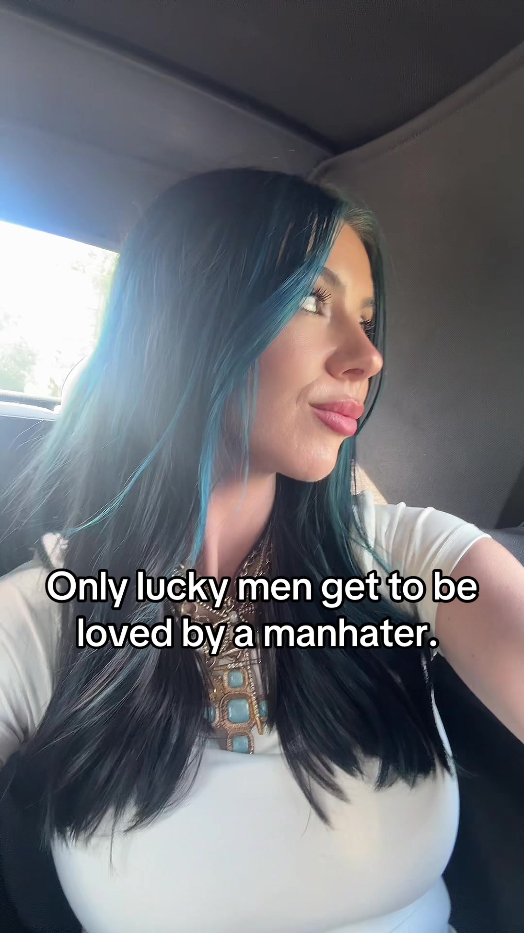 @Kaytee_👻