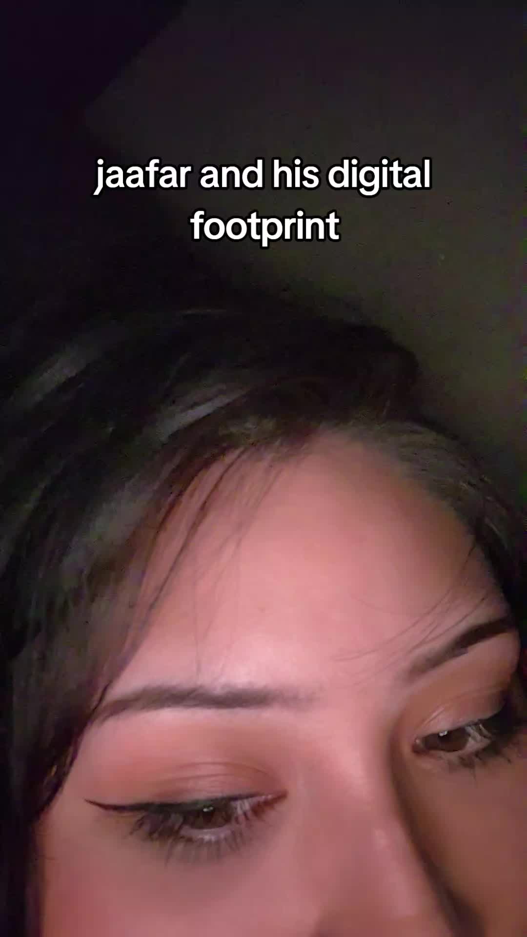 @laura