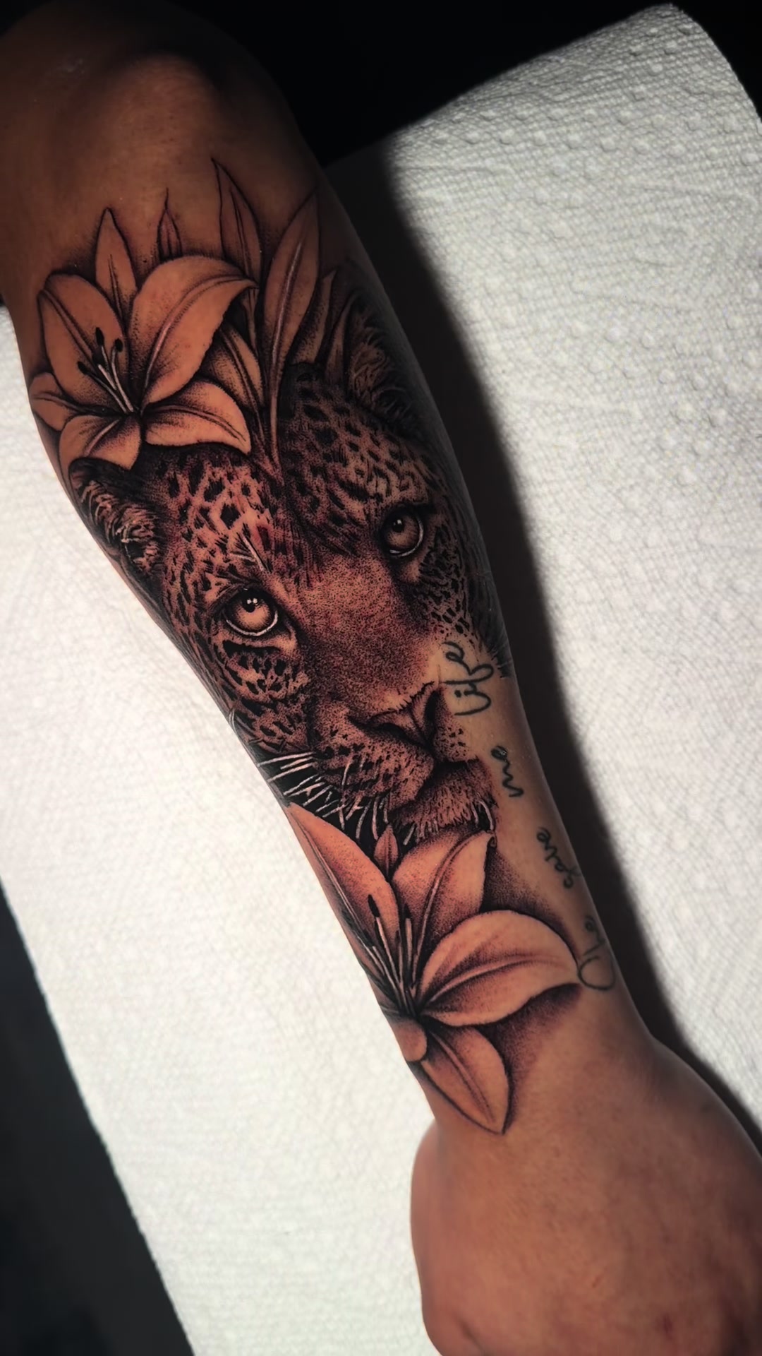 @Moni.CA_ Tattoos