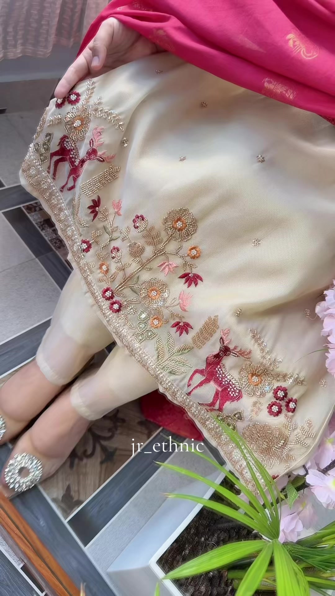 @Jr Ethnic