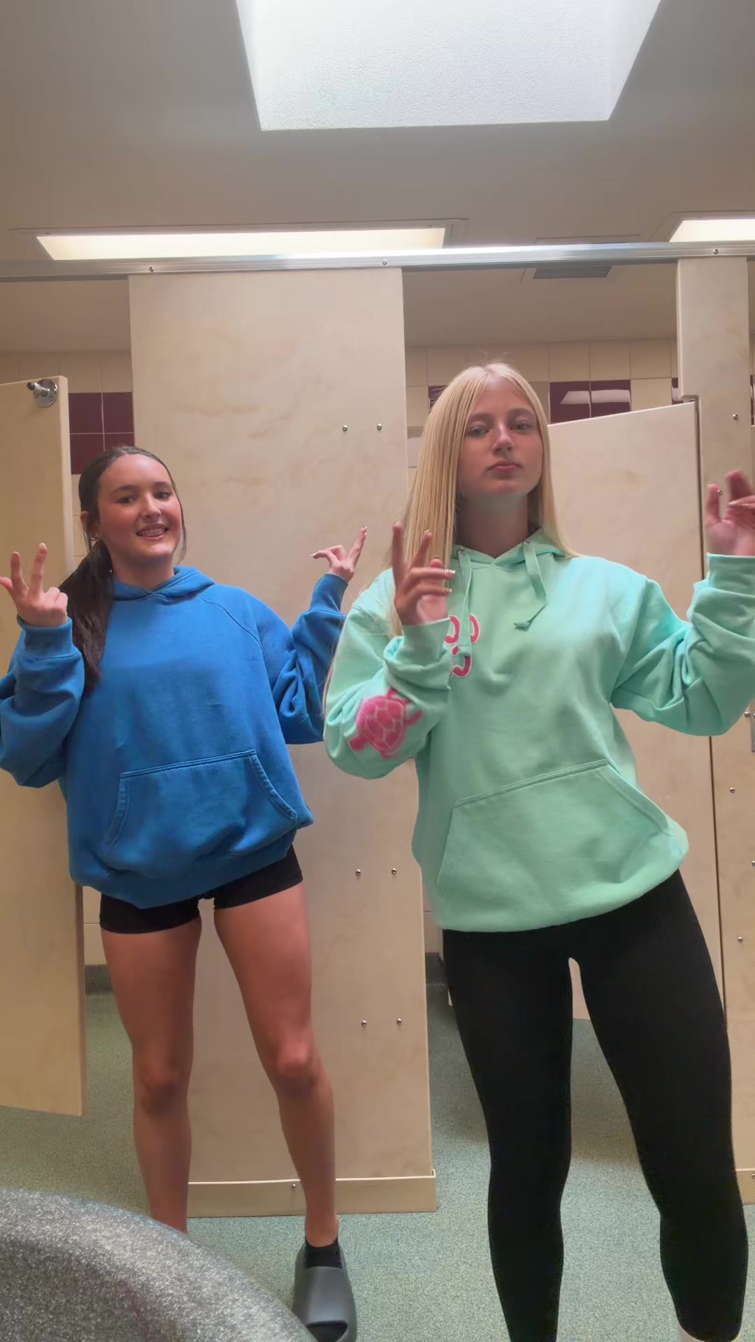 @Dancing Dummies