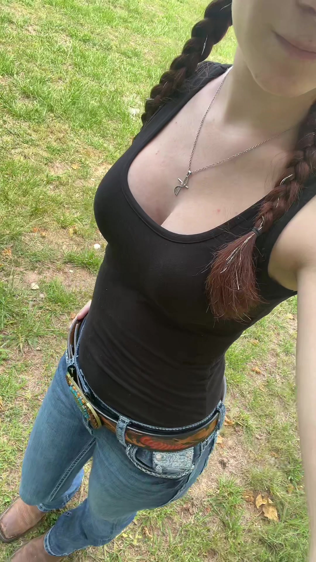 @️