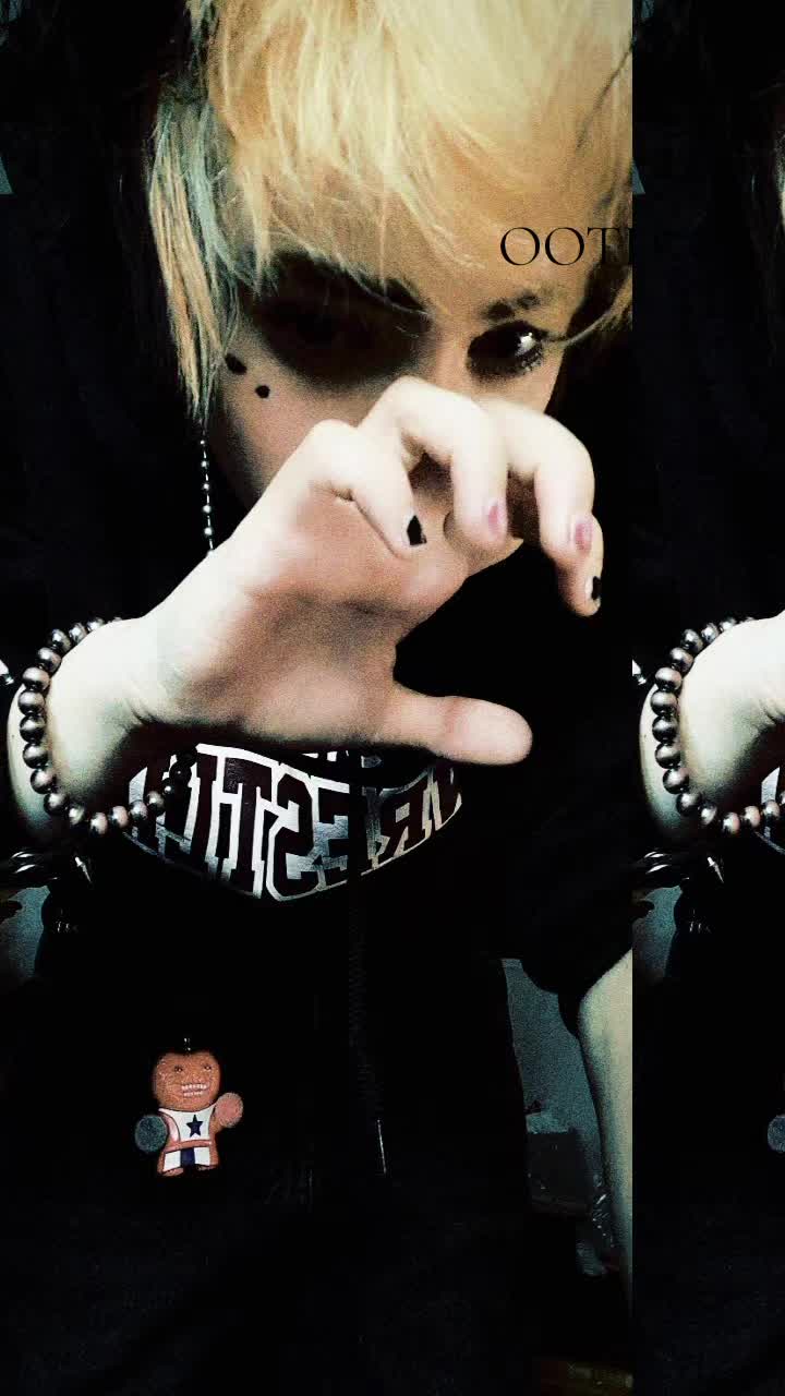 @🩻