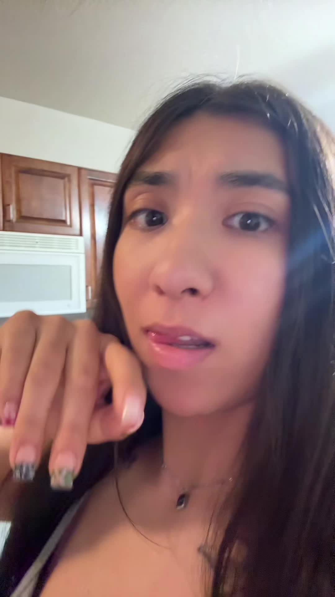 @justcallmeesme
