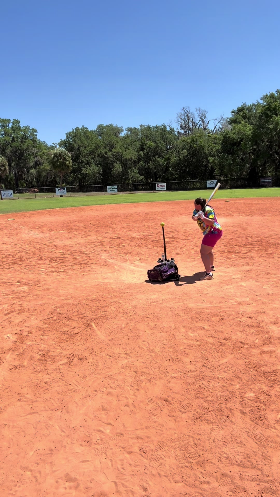 @that.slowpitch.lefty