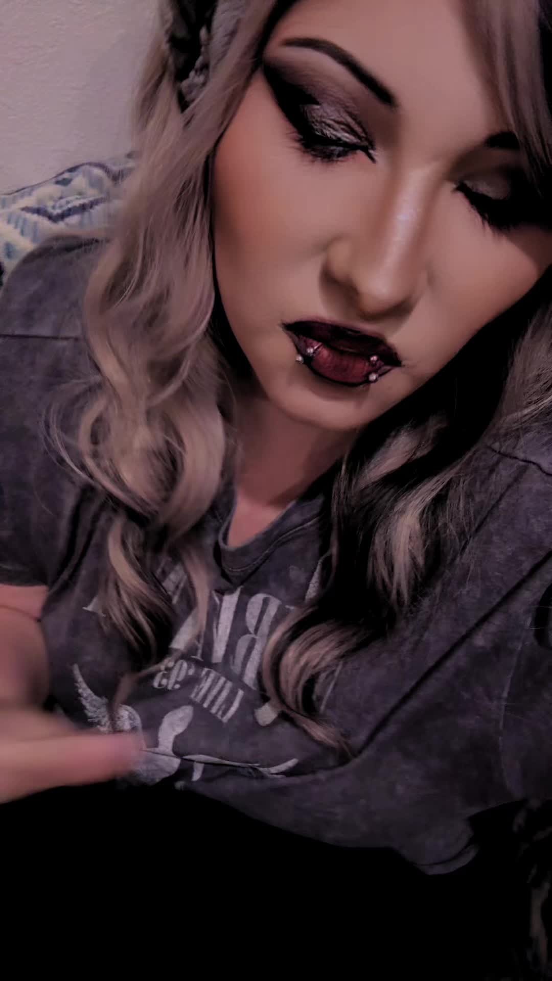 @Lil kitten