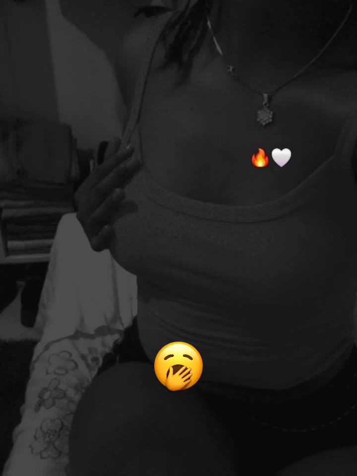 @🎀La femme chatte😻😻🎀