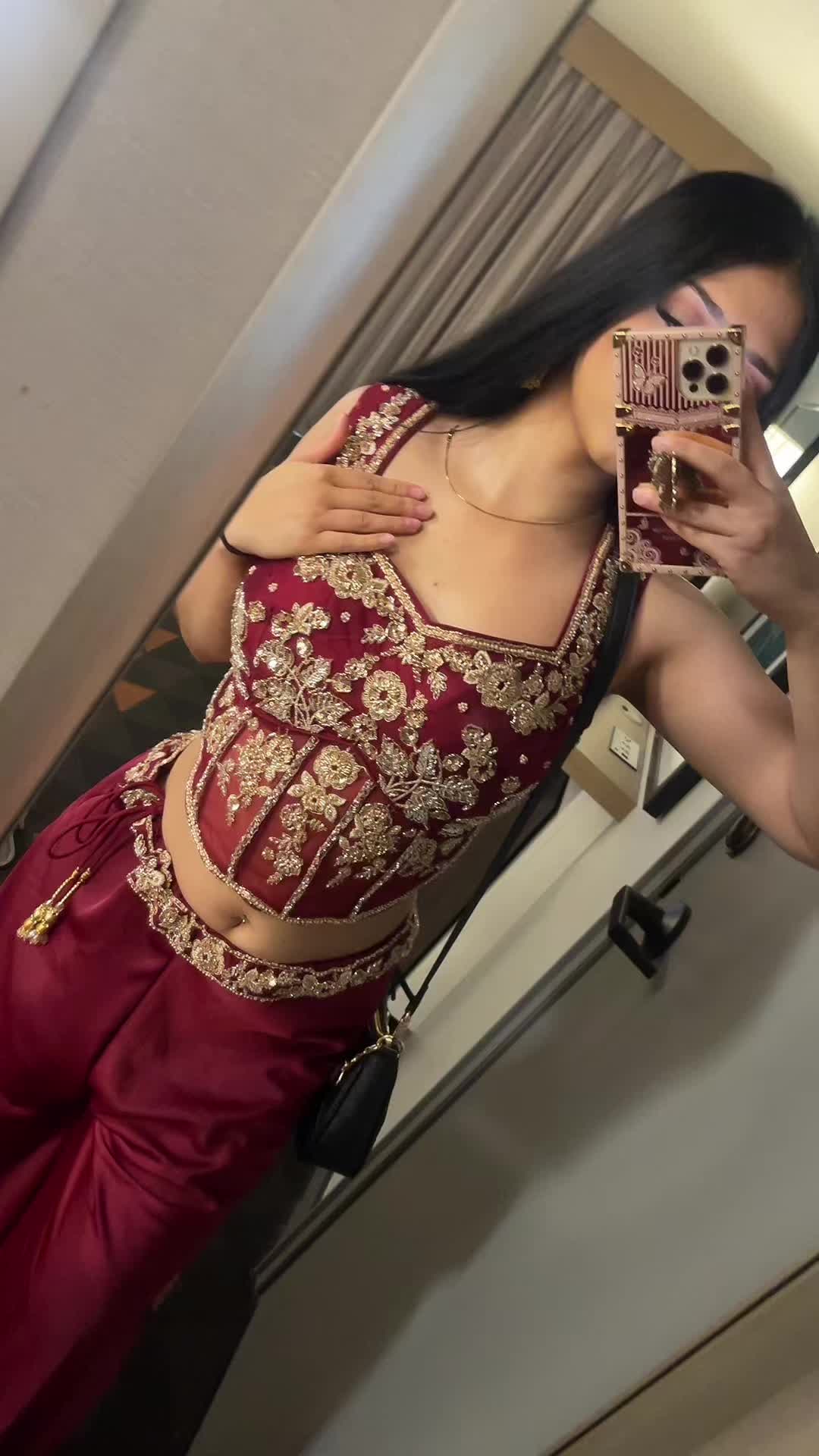 @shivani👛