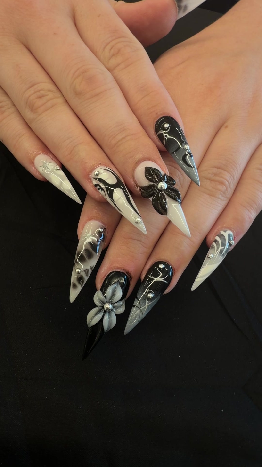 @Perfect10Nailspa