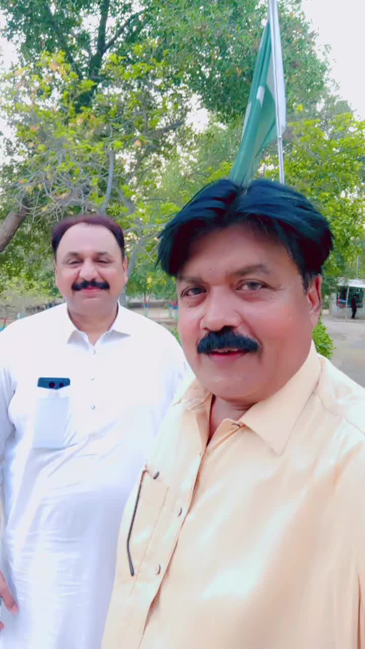 @lovely pathan