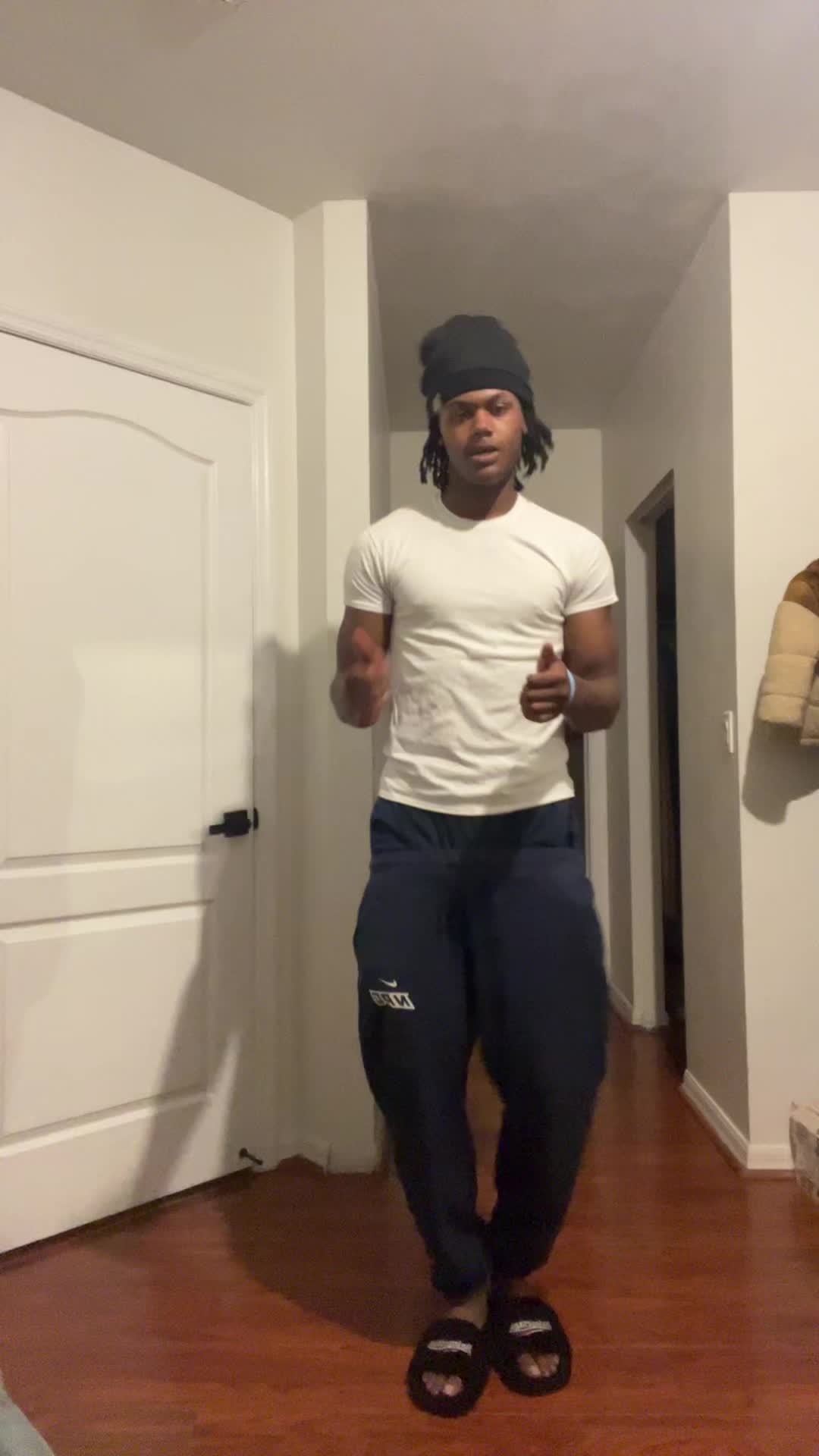 @💸