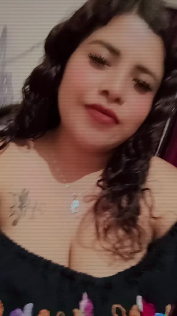 @Lupita 🖤👻