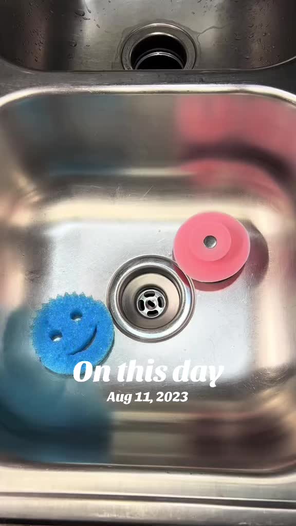 @𝓜𝓲𝓧𝓲𝓷 𝓢𝓾𝓓𝓼