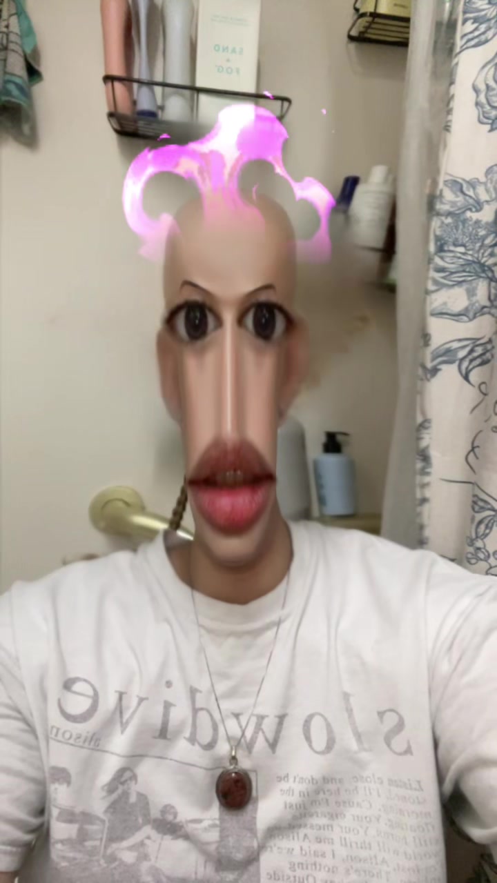 @robby ᥫ᭡