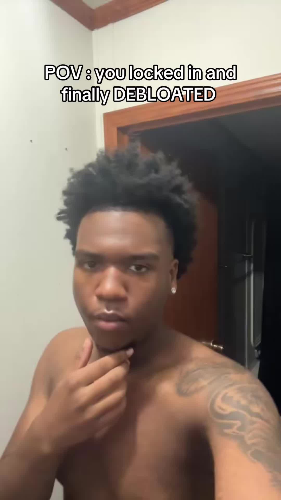 @Kv💕🦇( SUB TO MY YT)