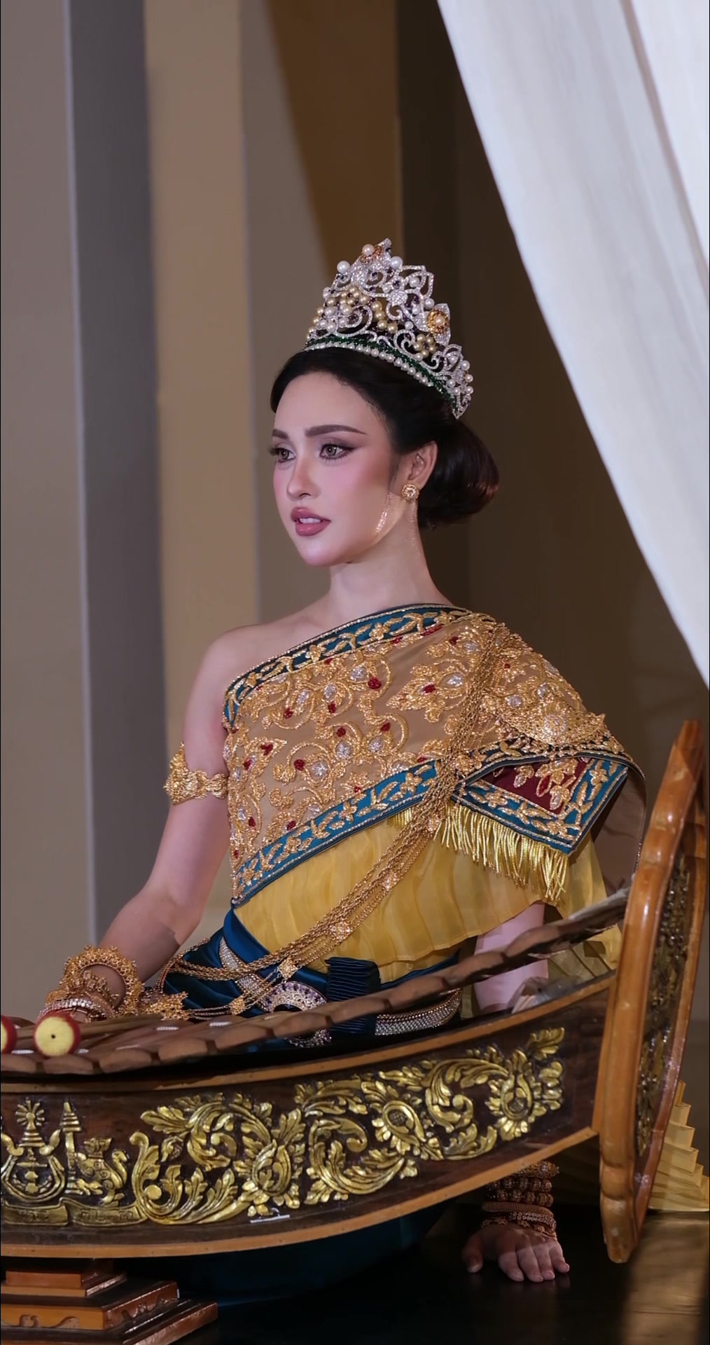 @អប្សរាទេវីហ្គោល