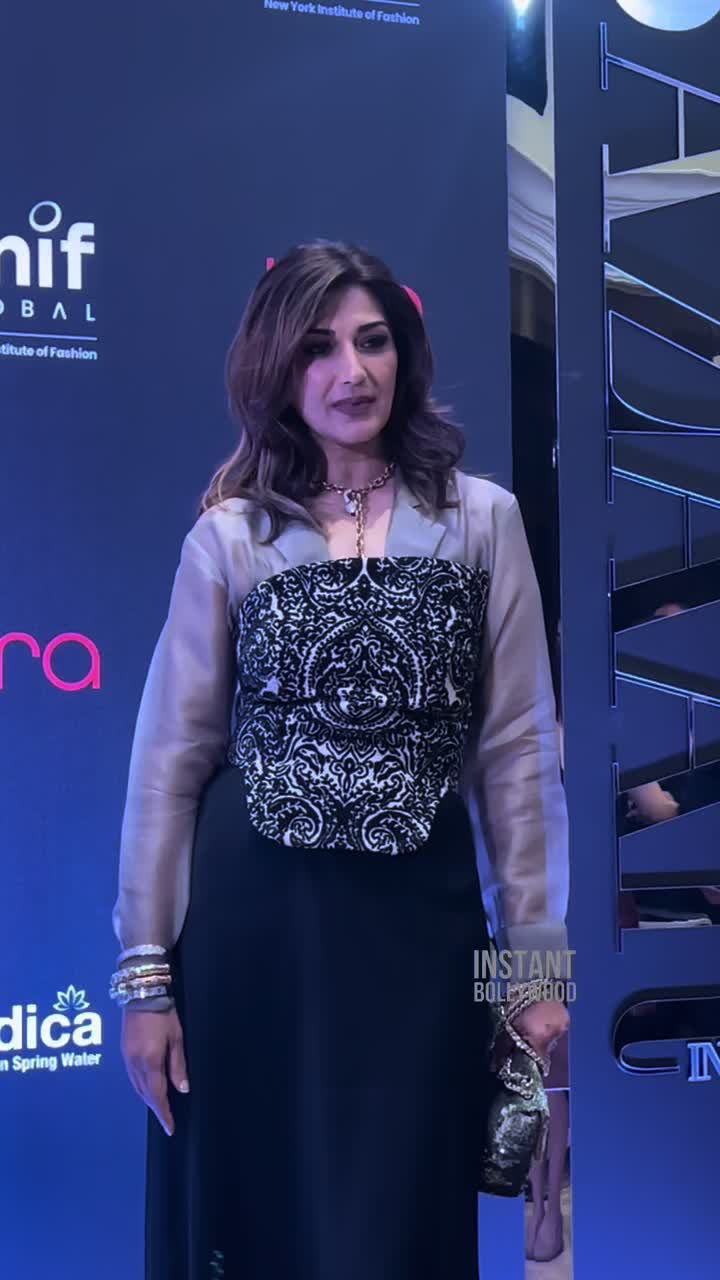 @Instant Bollywood