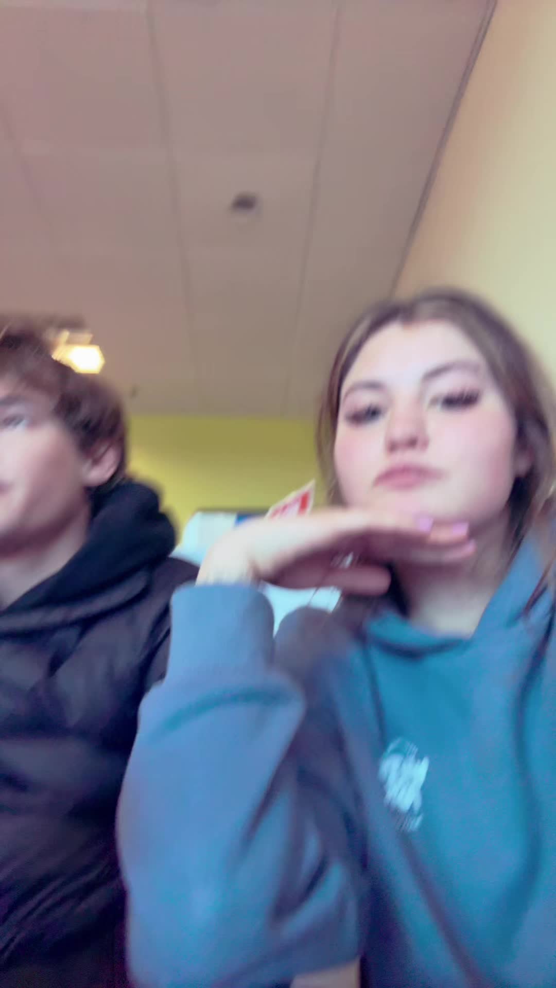 @isabella 💜