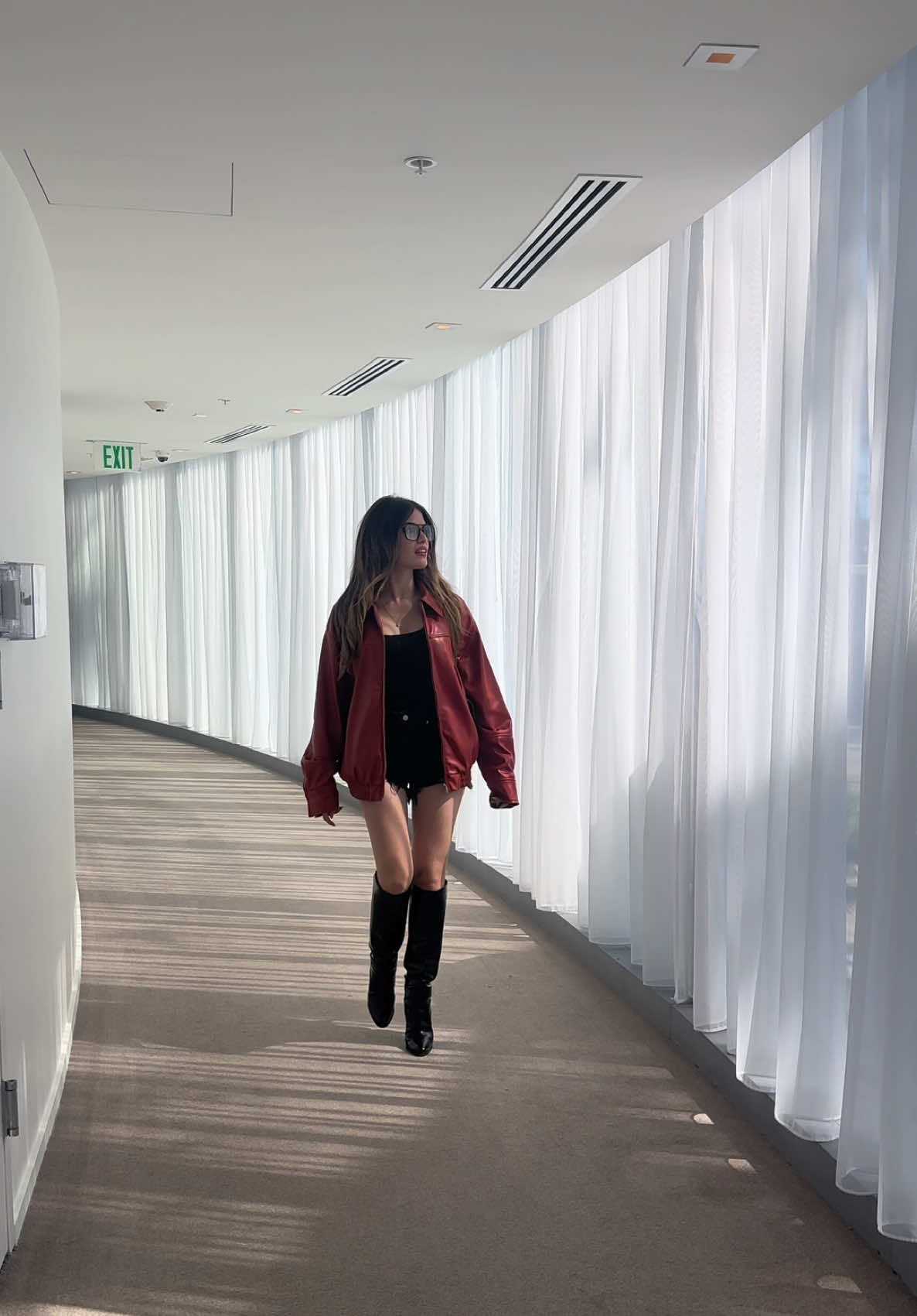 @Simon&eacute;