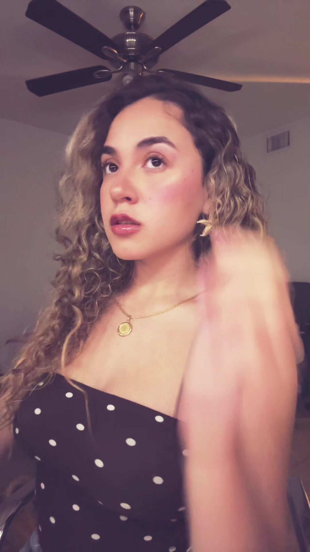 @<3