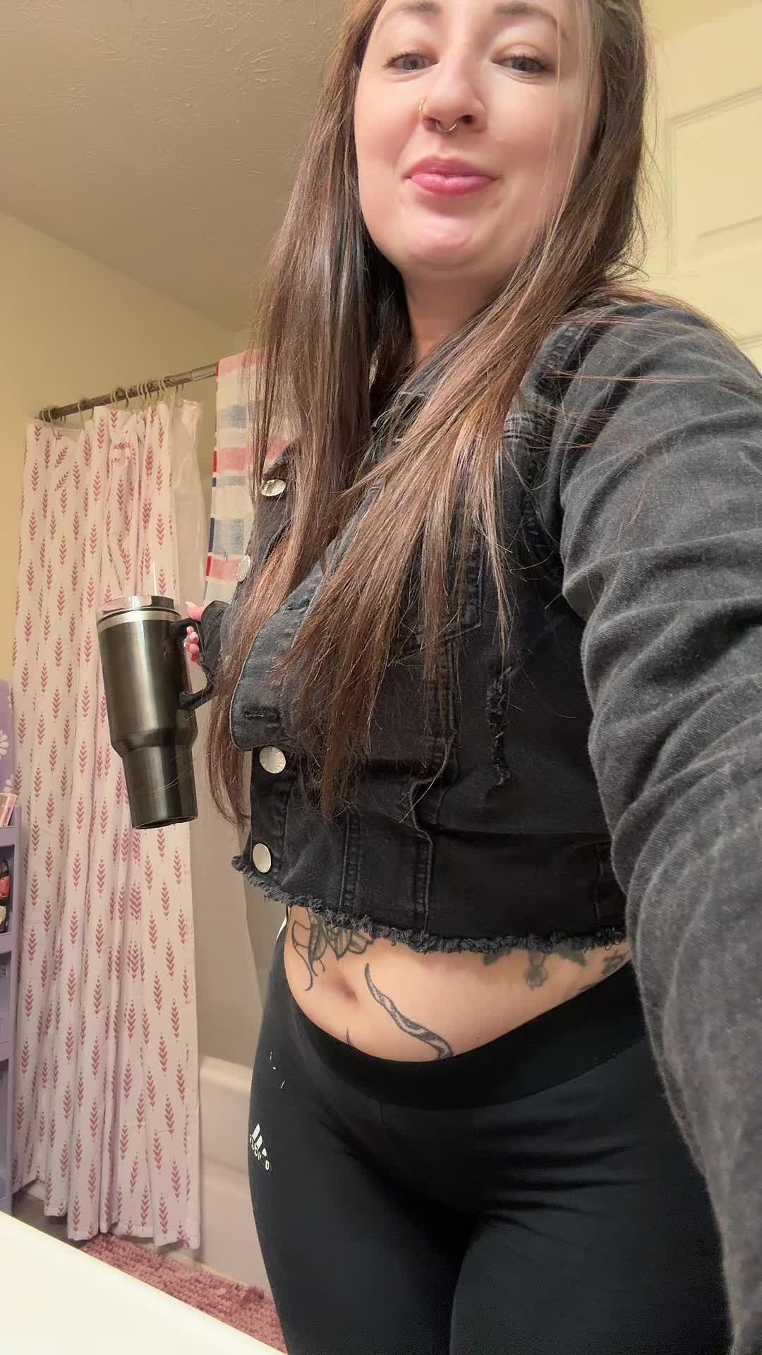 @Mindy Ann 🖤