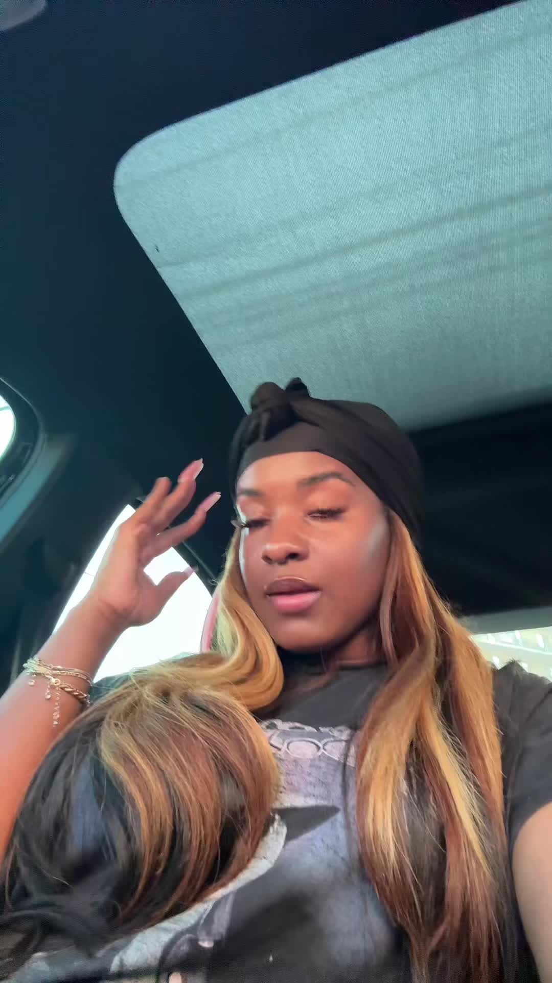 @WhateverZeeDoes