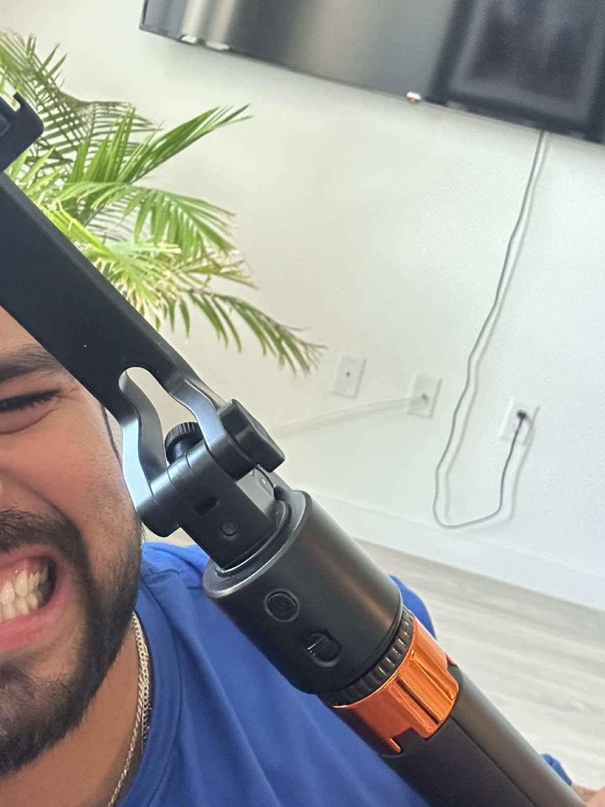 @Robertttt