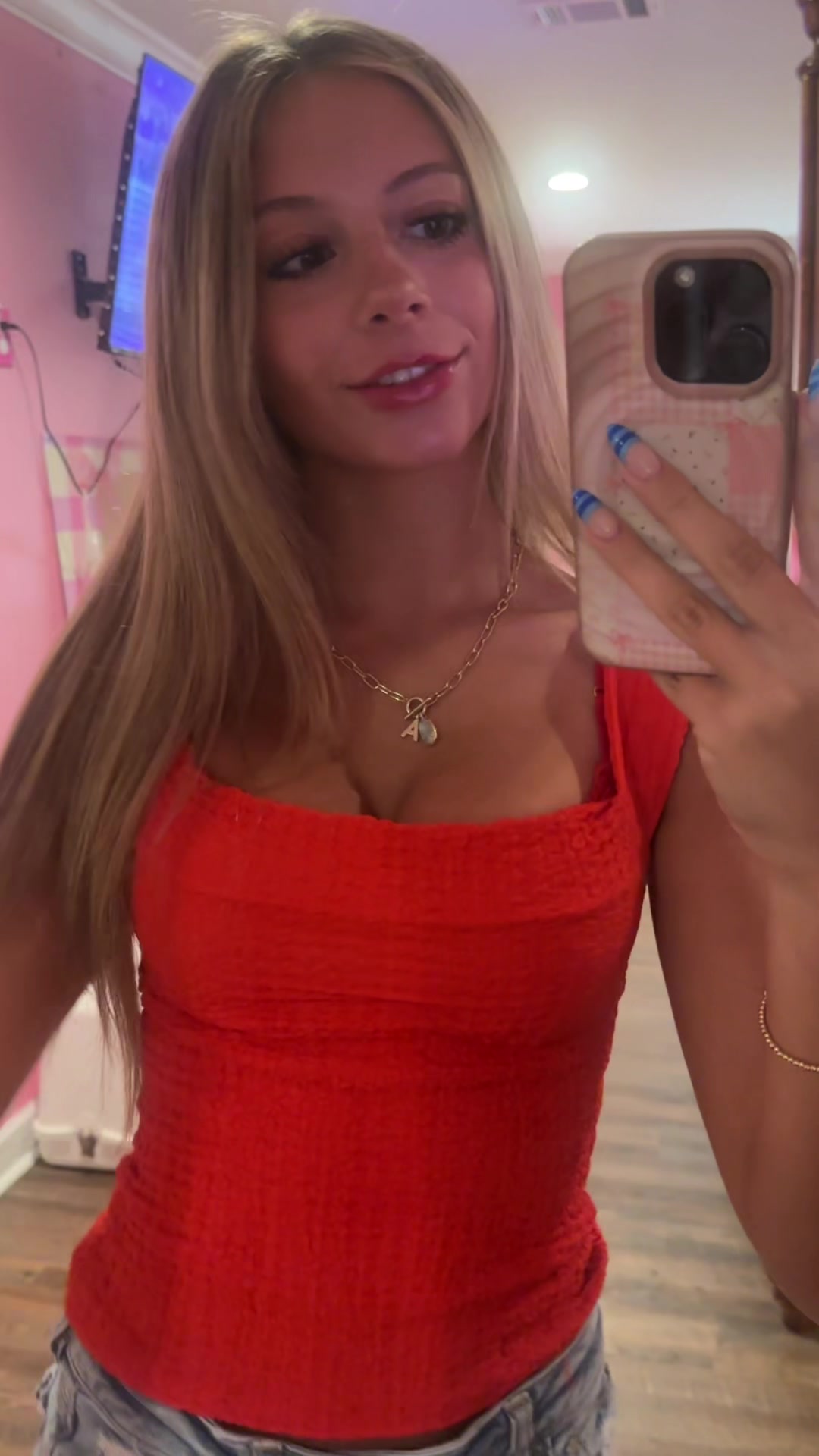 @alliemarootd