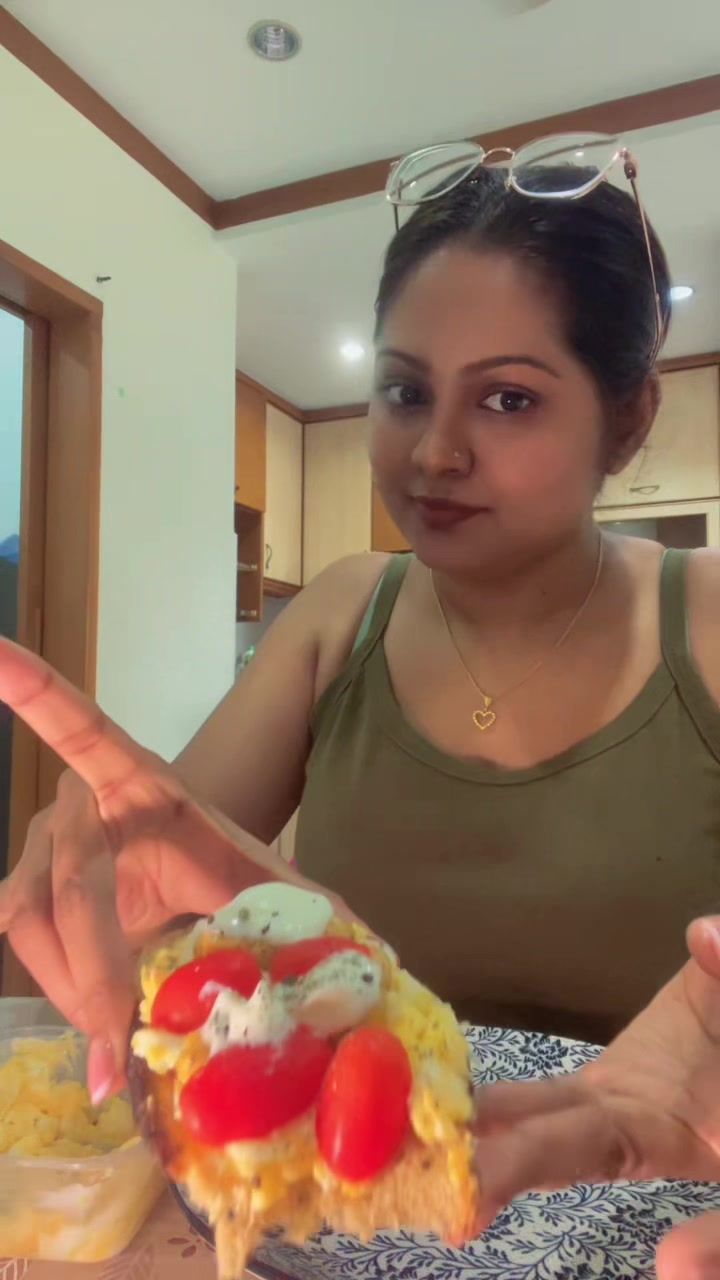 @gayathirigoverajan_Official