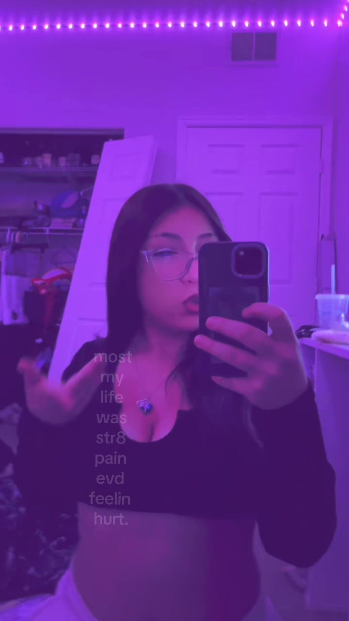 @🥀fw_azy🥀