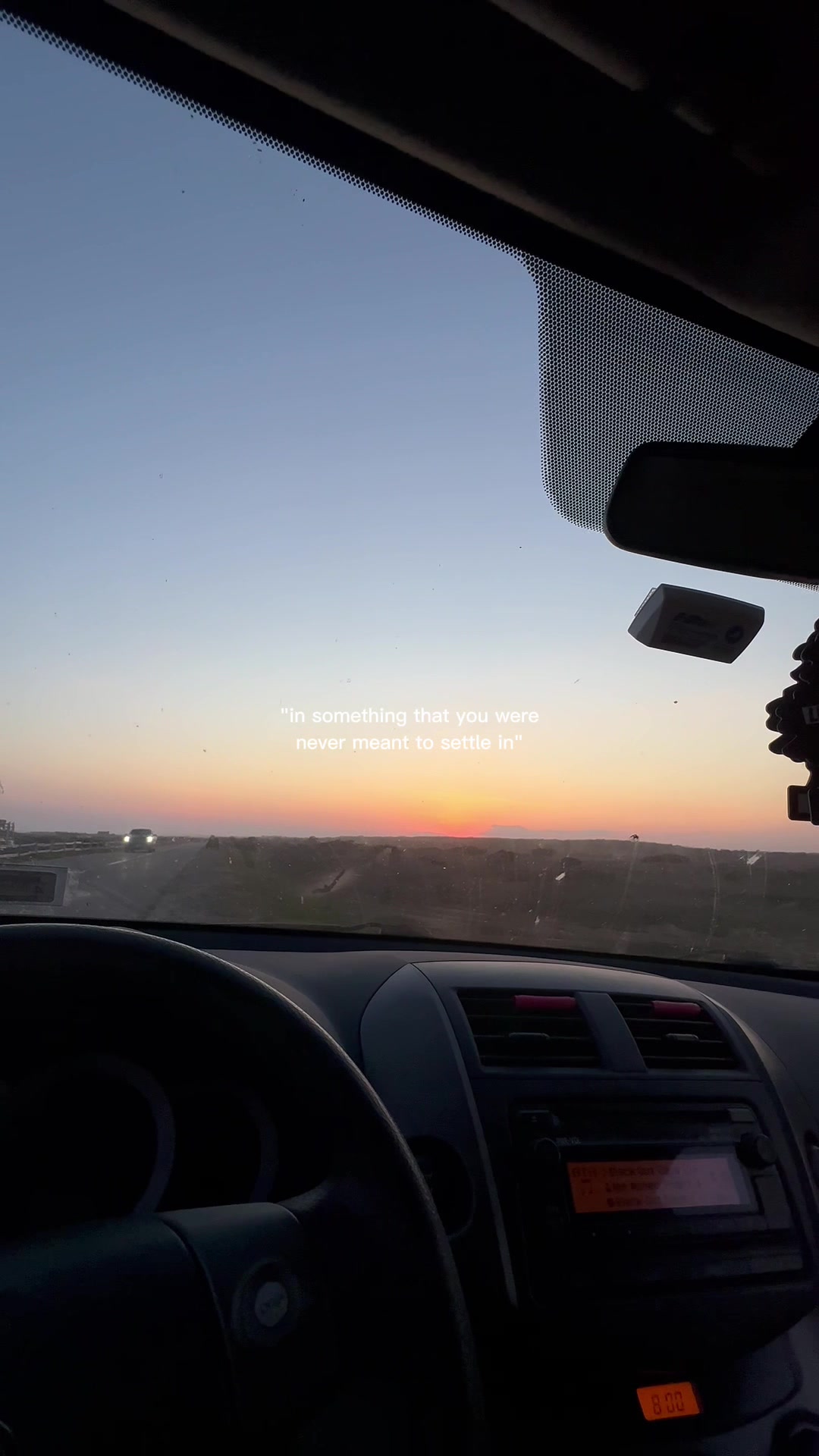 @Your traveling friend ✈️