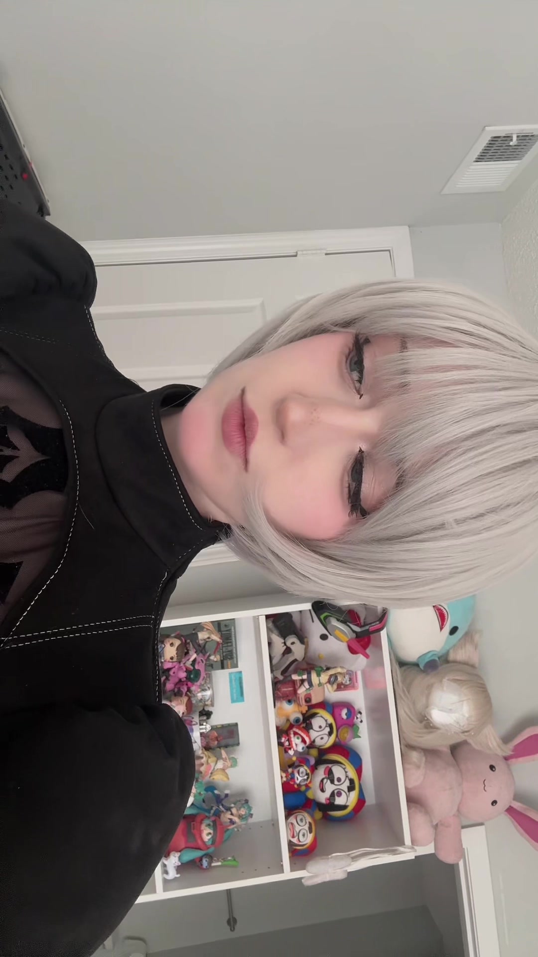 @moekittiez