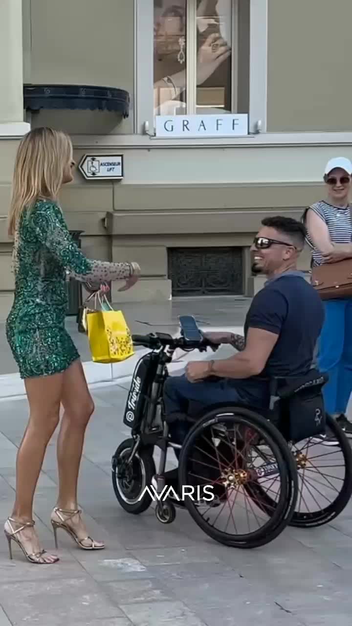 @AVARIS 🇺🇲