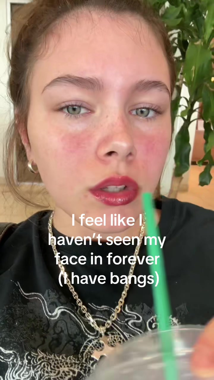@carly