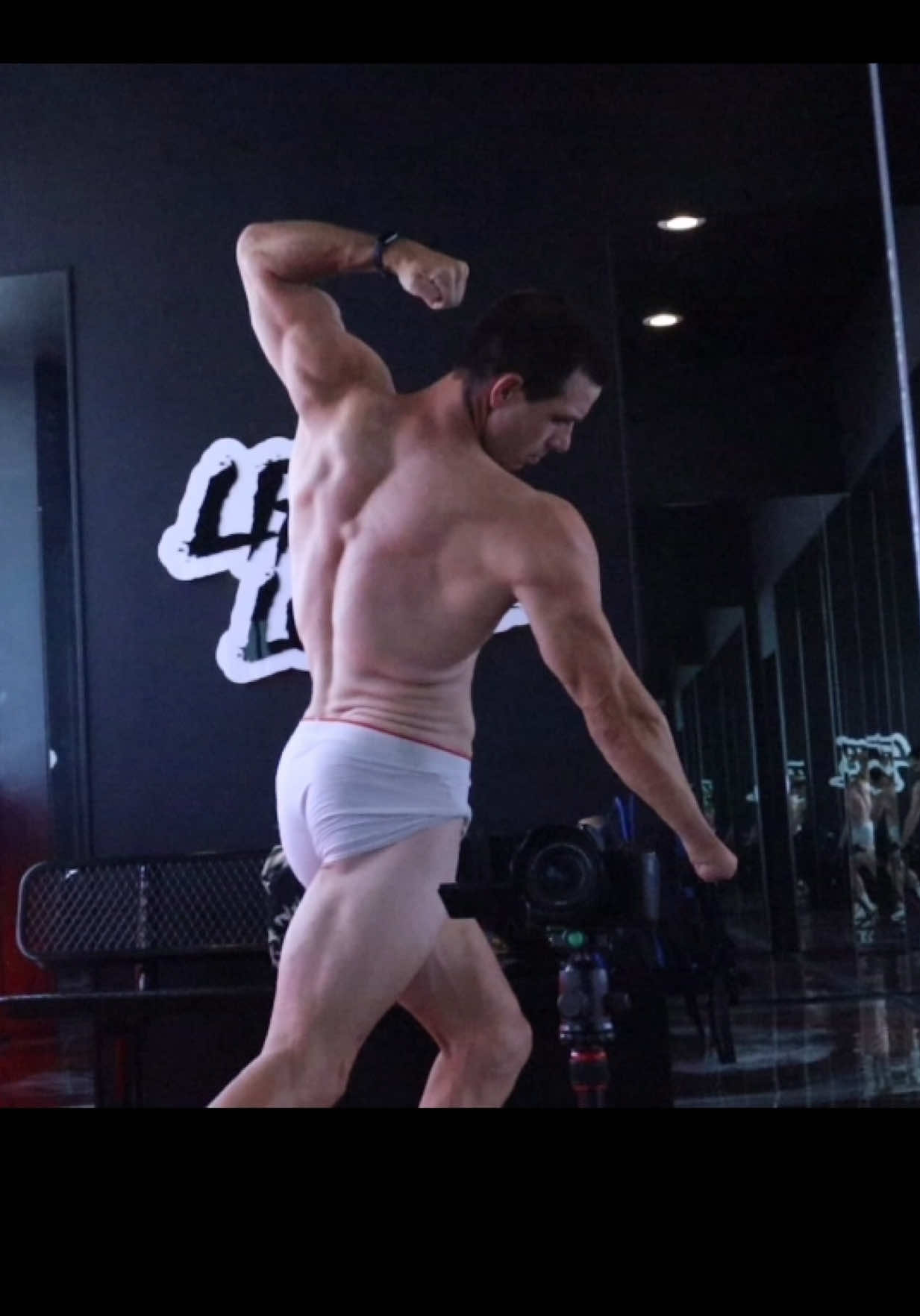 @robo_lifter