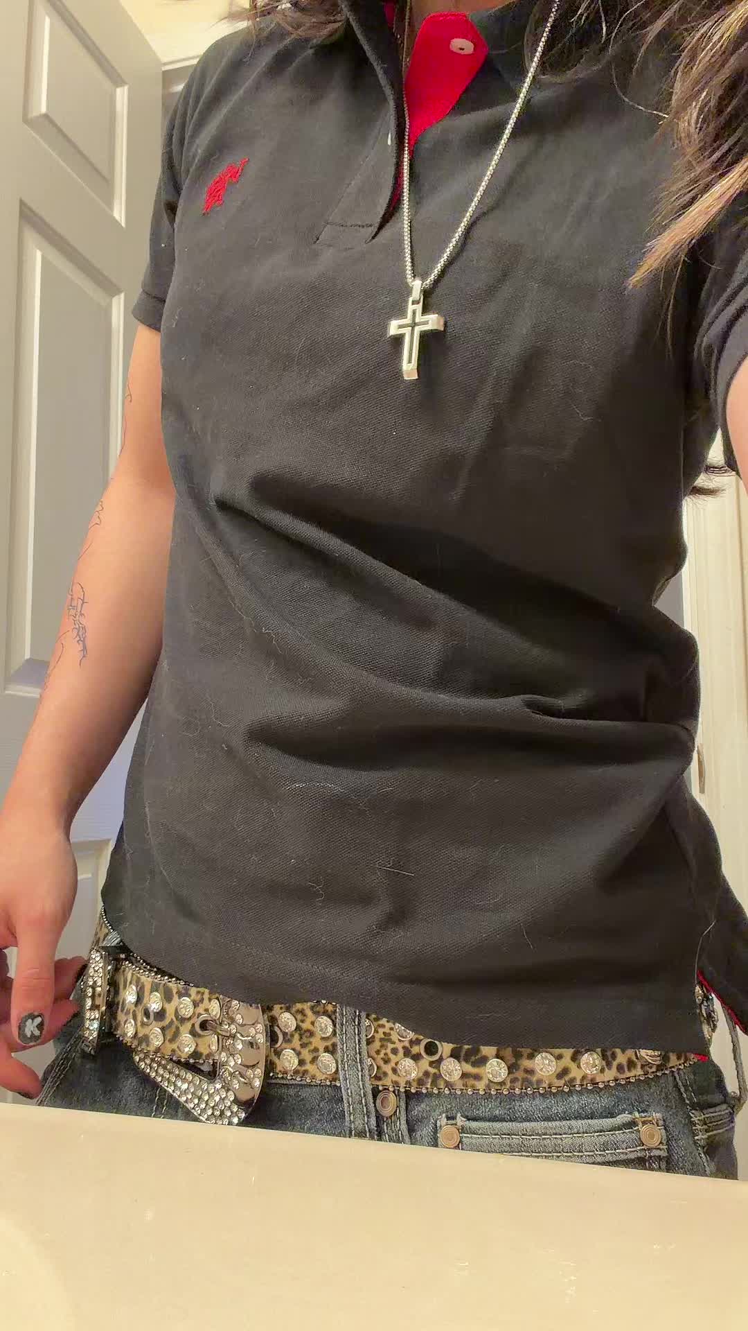 @NANI🌟