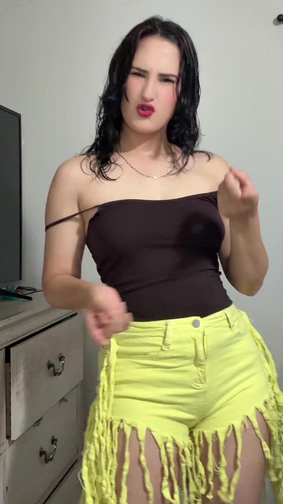 @🦋Faviola Valle🦋