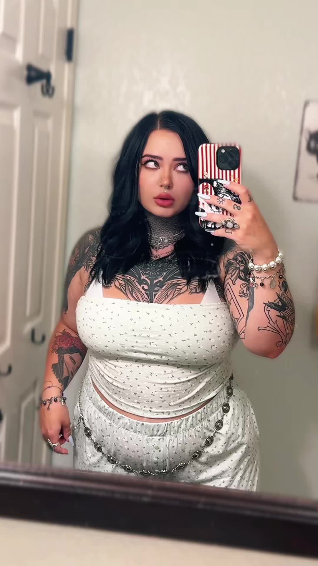 @🦇ℬ𝓇ℴℴ𝓀𝓁𝓎𝓃𝓃🦇