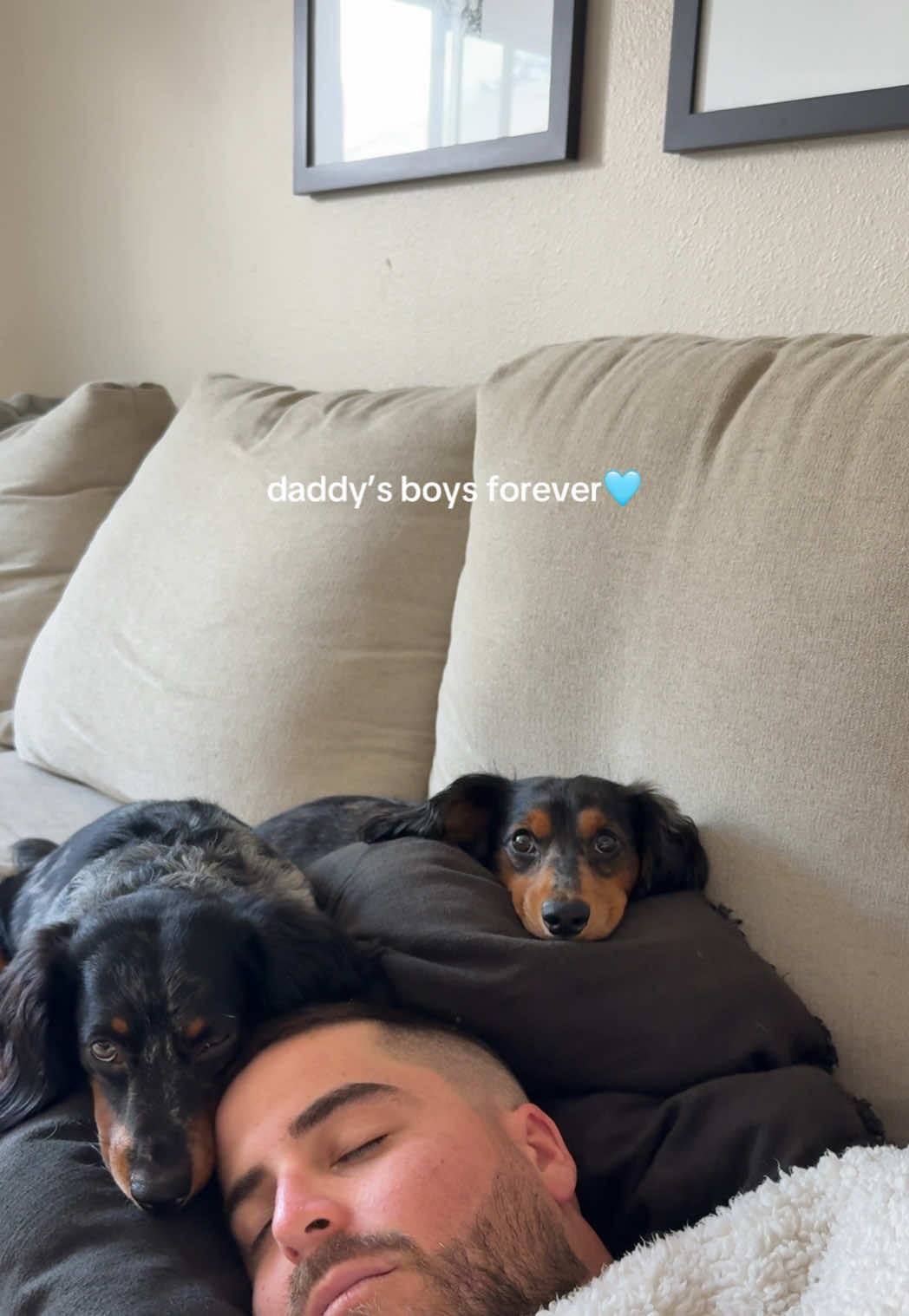 @dennisxrussell