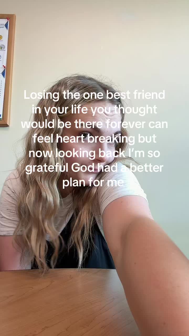 @yiyaclaire