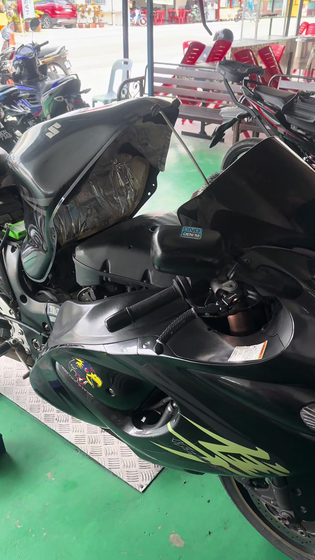 @TR MOTORSPORT