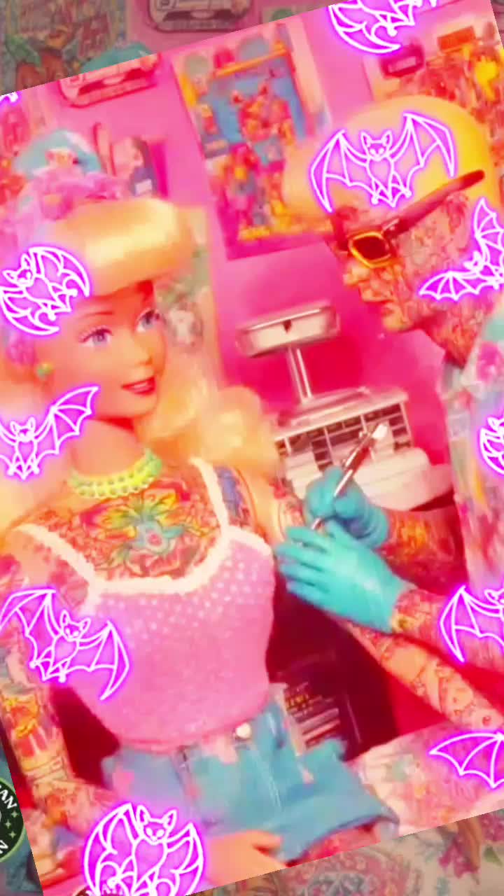 @WeiRd BarBiE