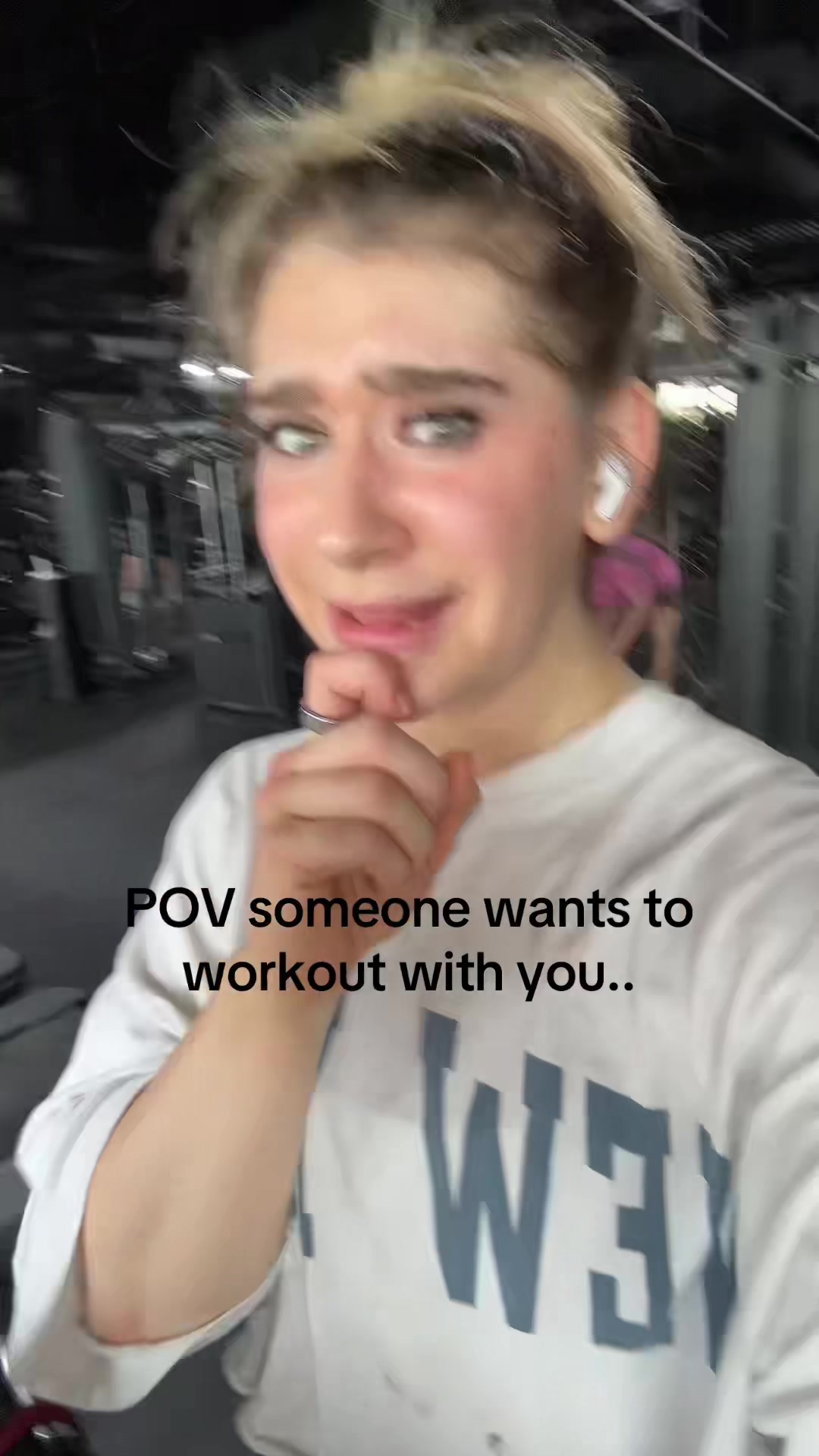 @LIVVY🦾