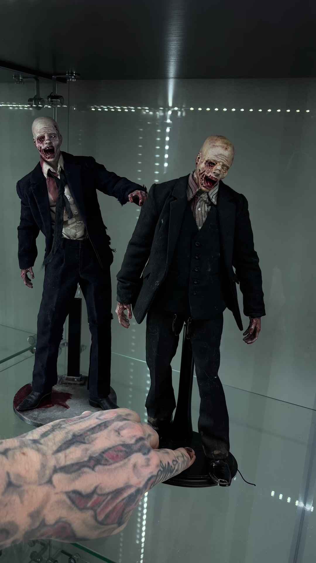 @Mr Zombie