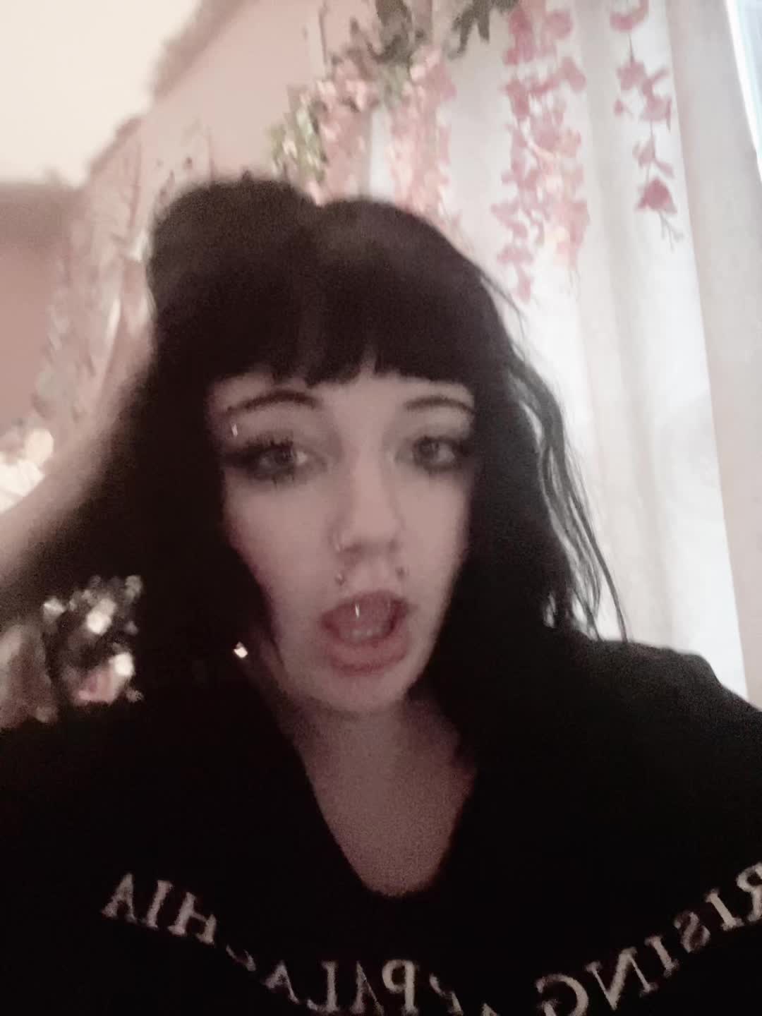 @addieee 🪦