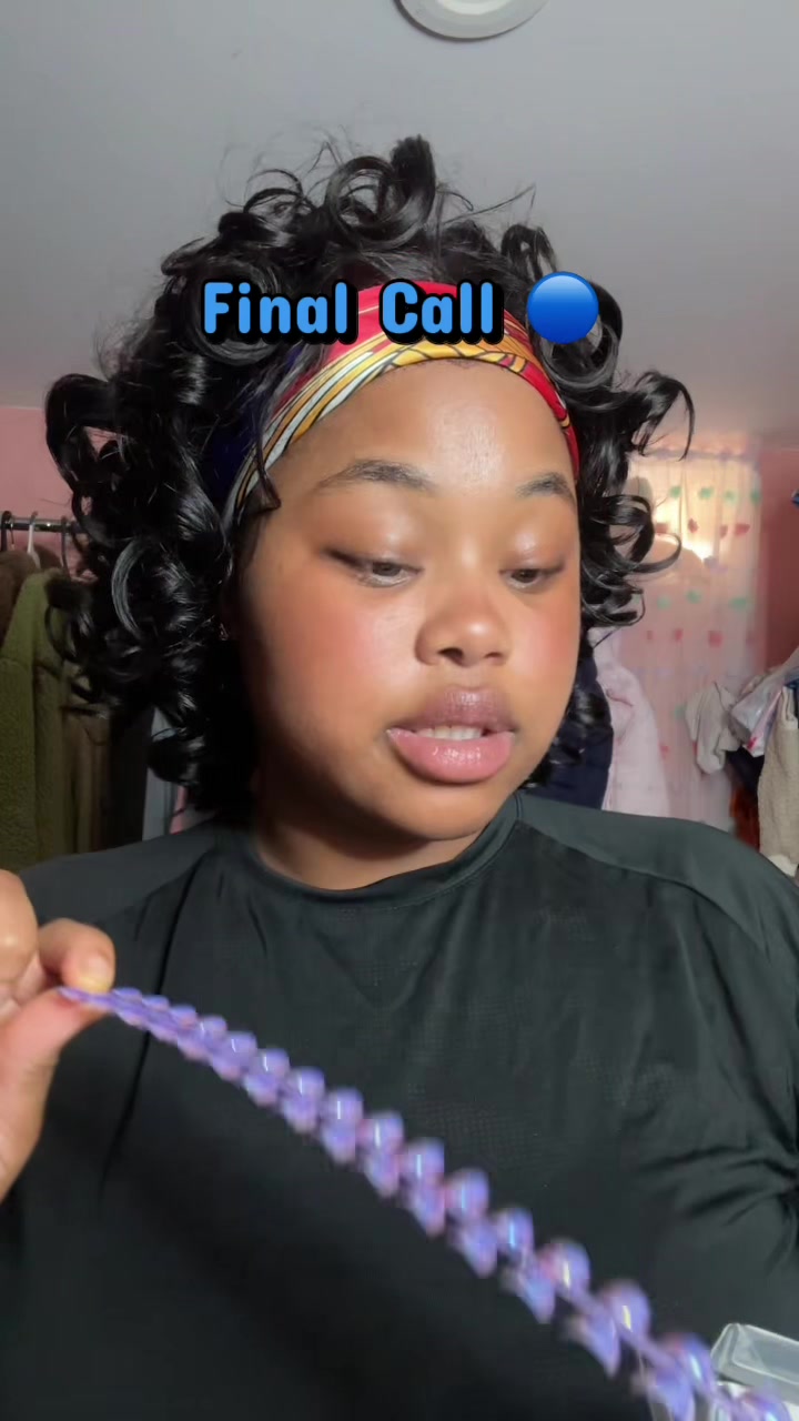 @𝓒𝓱𝓻𝓲𝓼𝓽𝓪 🕷️