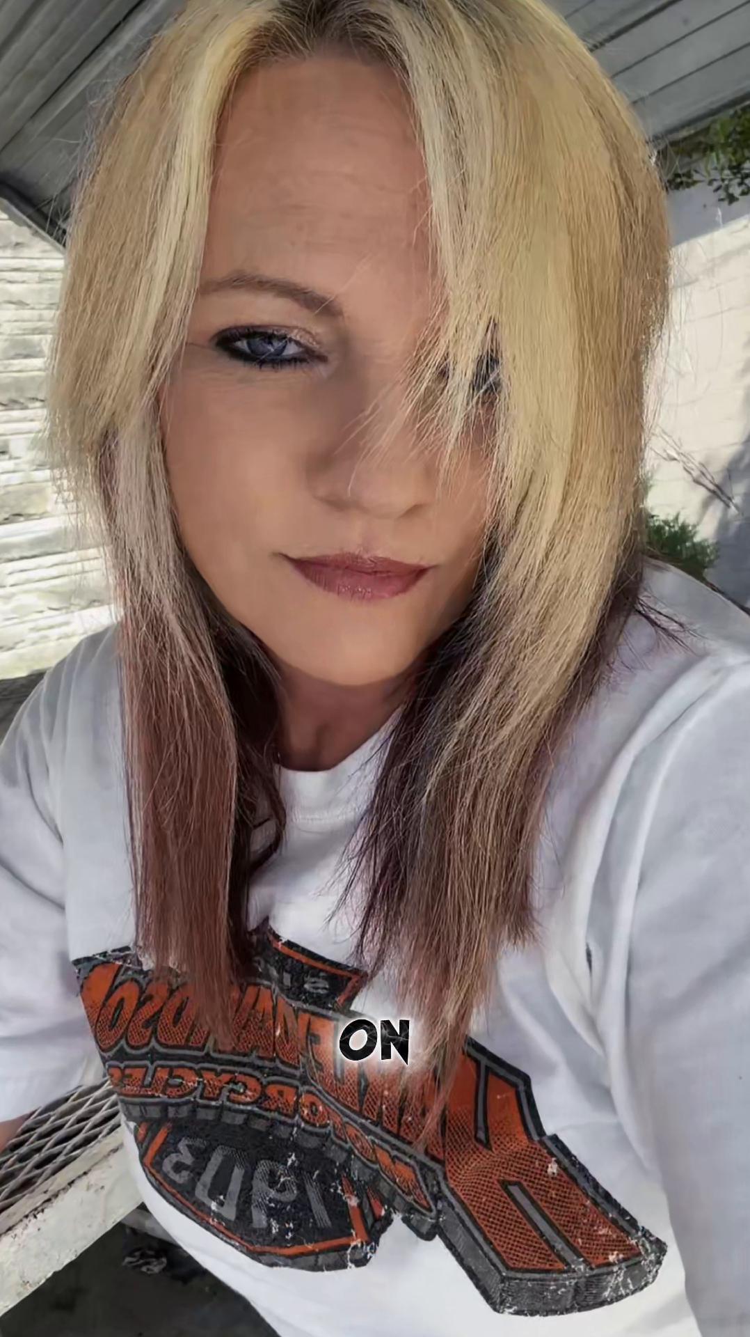 @BloodMoonTemptress🔥🩸🌕