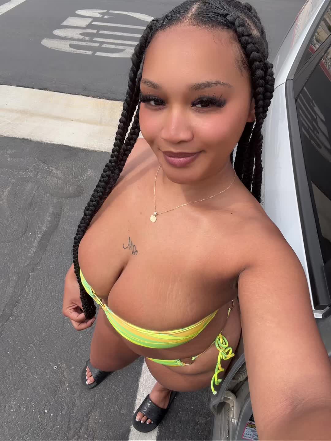 @Xan 🥂