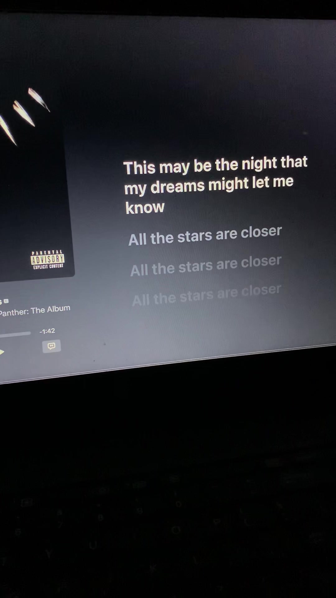 @Lyrics in ur mind 🎶