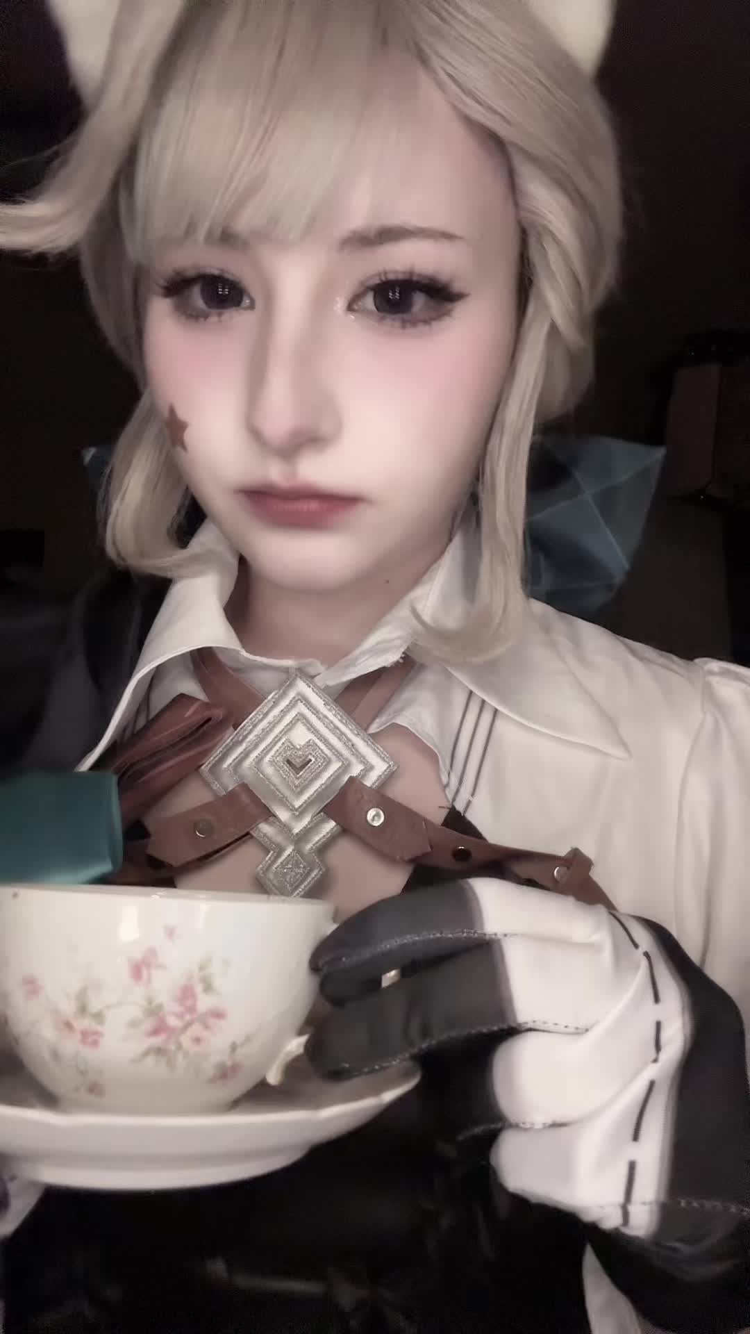 @lulu .˚𝄞.🧁